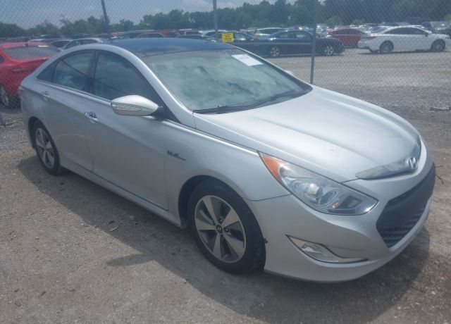 2011 HYUNDAI Sonata