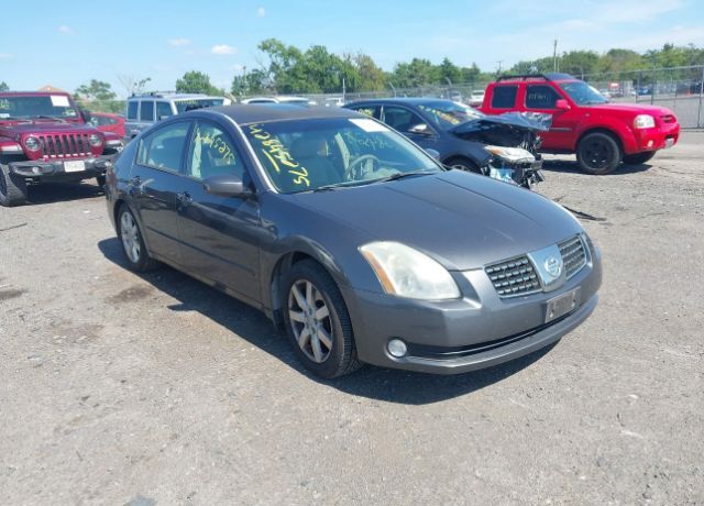 Nissan Maxima