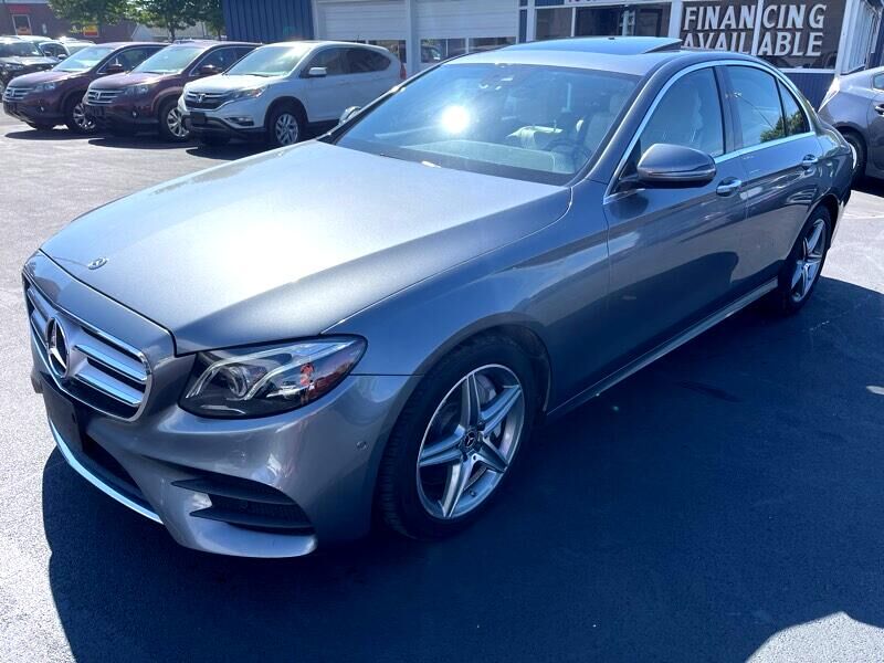 2017 MERCEDES-BENZ E-Class