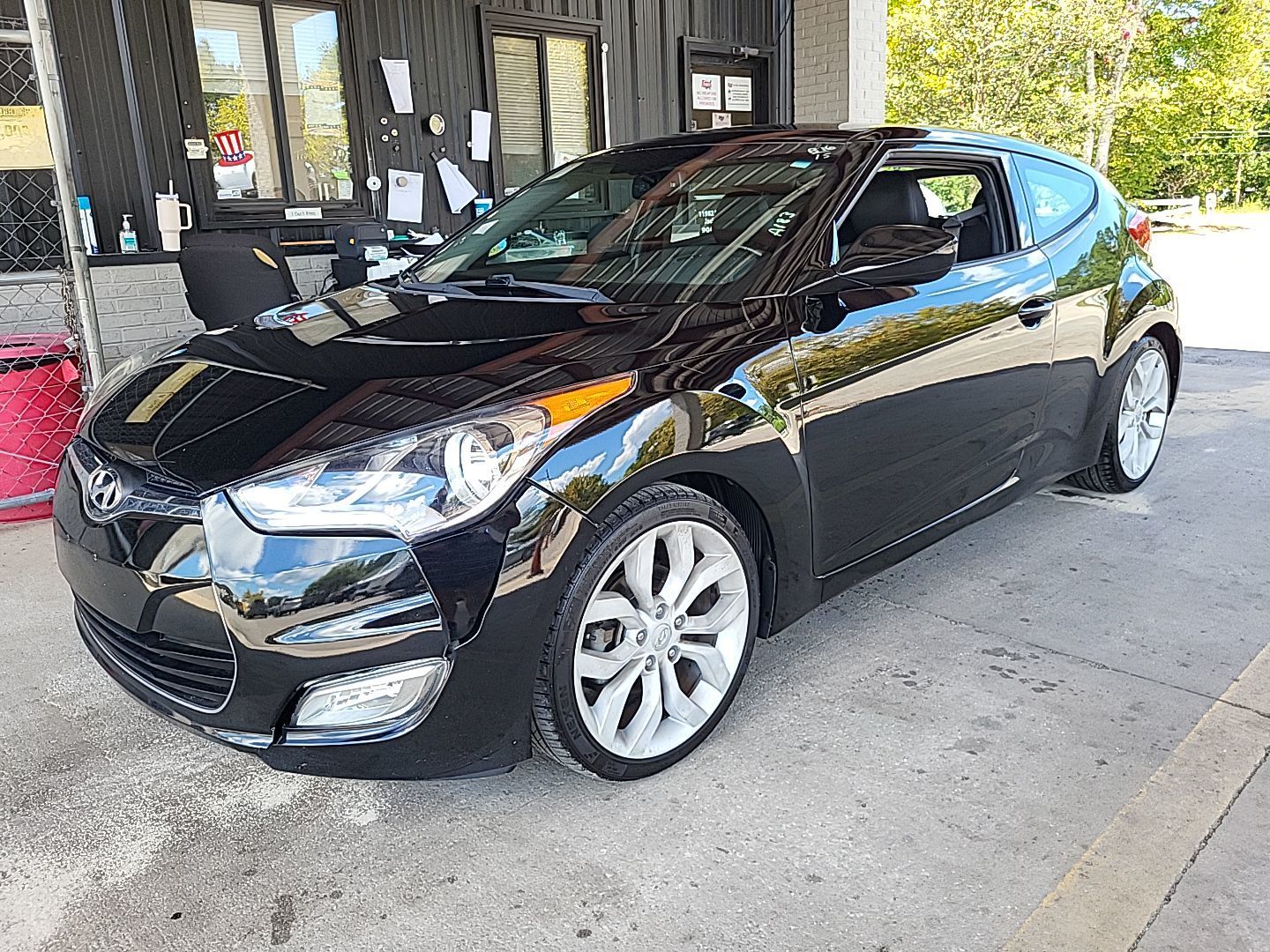 Hyundai Veloster