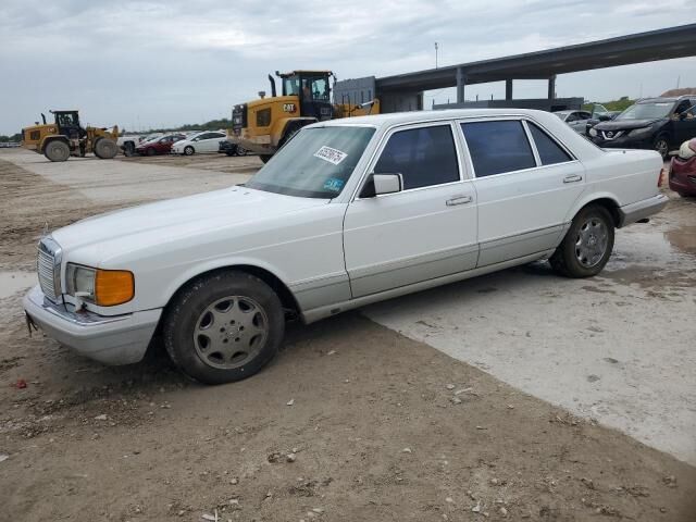 Mercedes-Benz 300