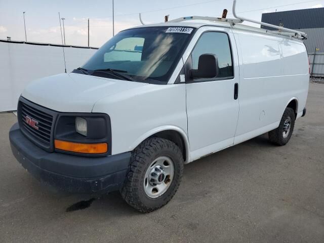 GMC Savana