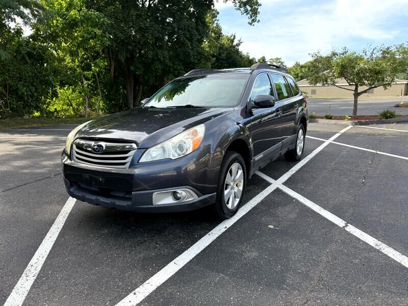 2012 SUBARU Outback