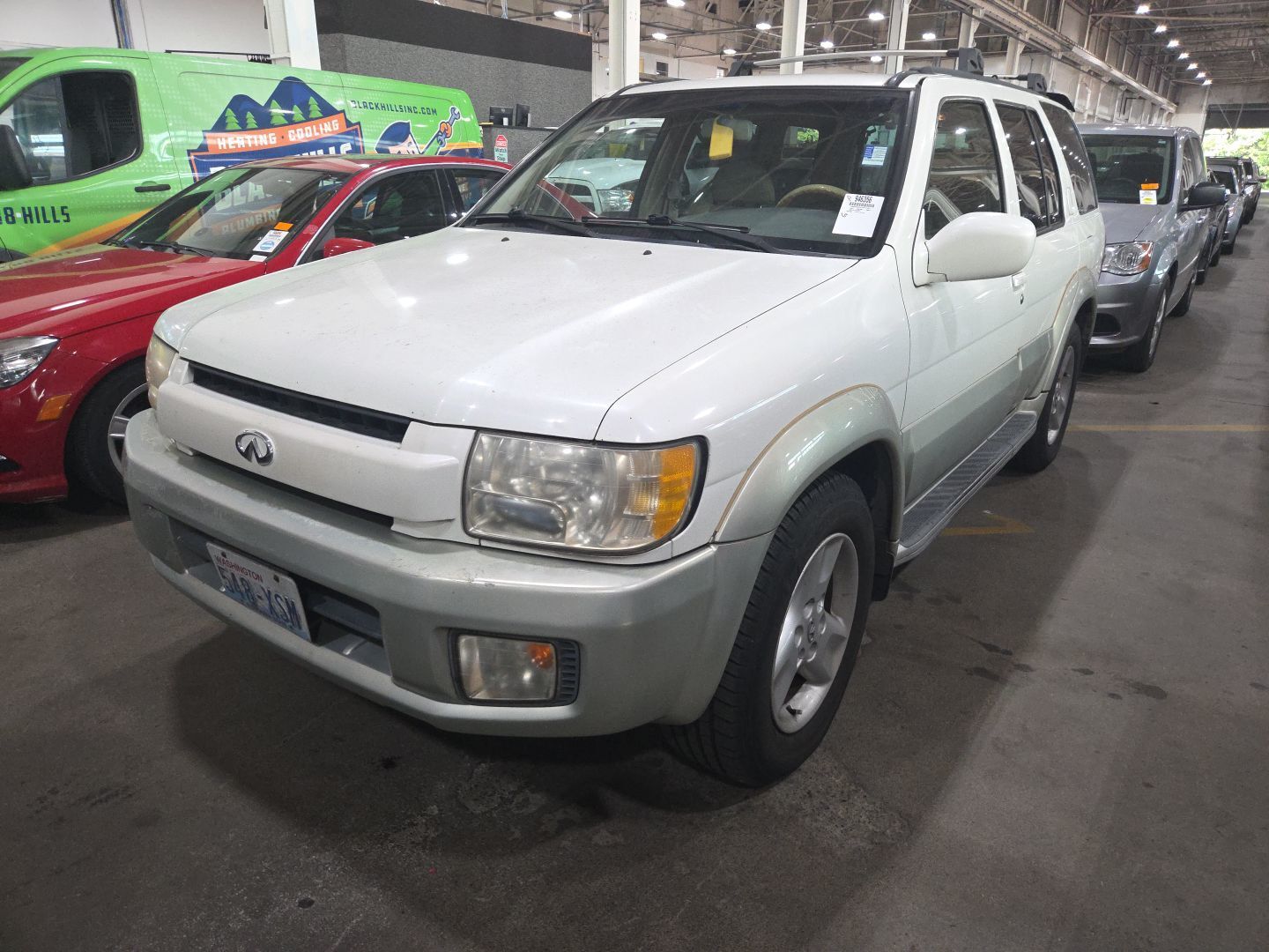 Infiniti QX4