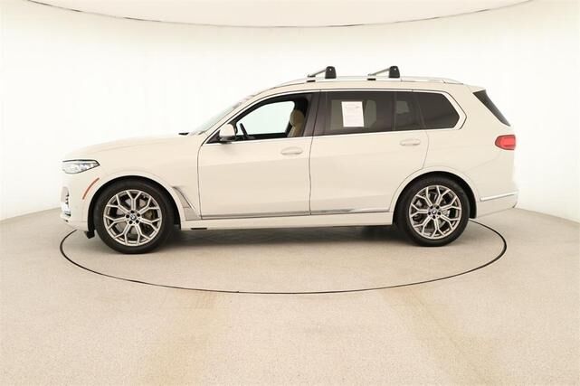 2022 BMW X7