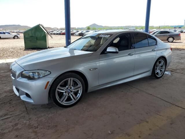BMW 550i