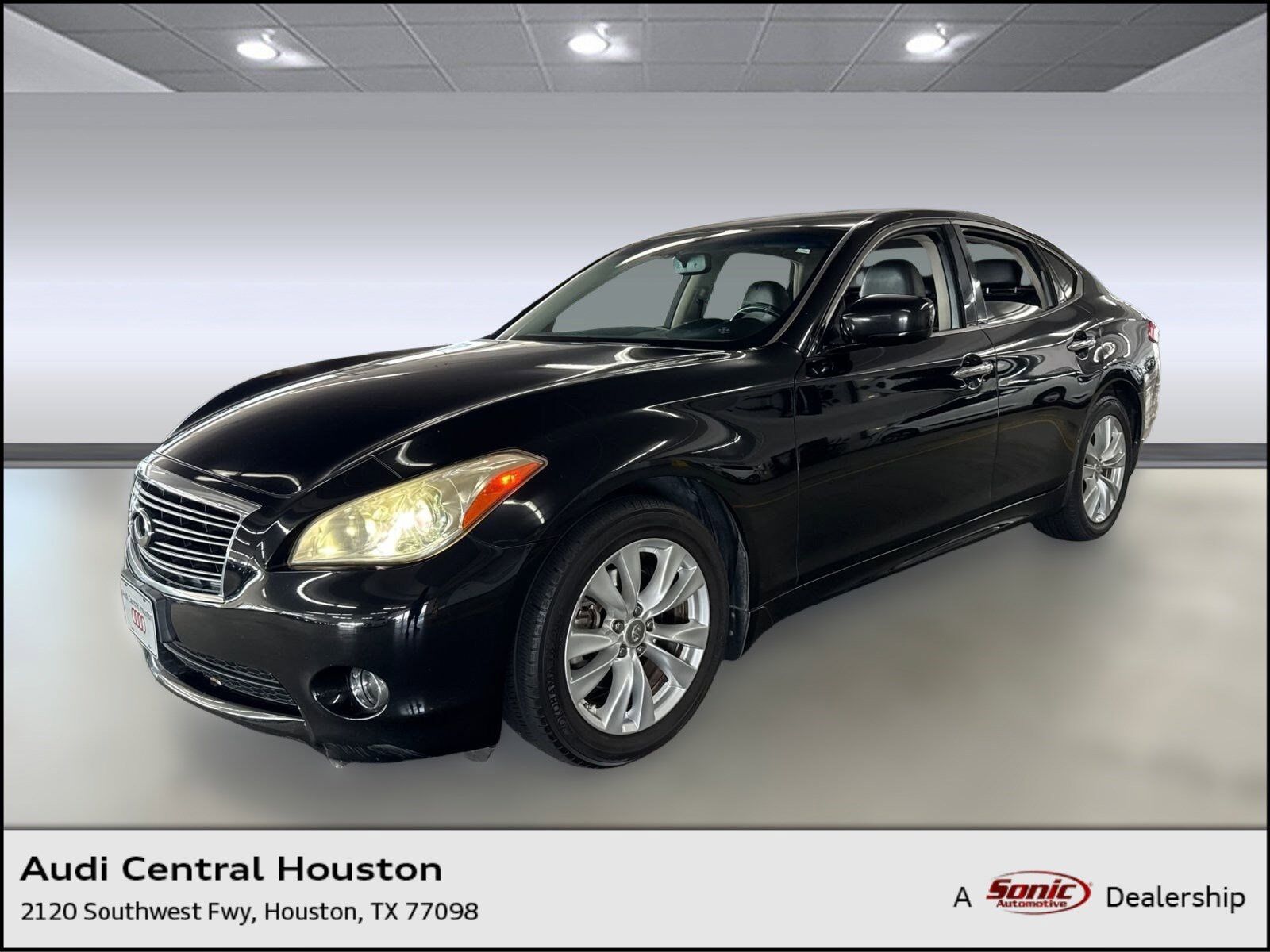 Infiniti M37