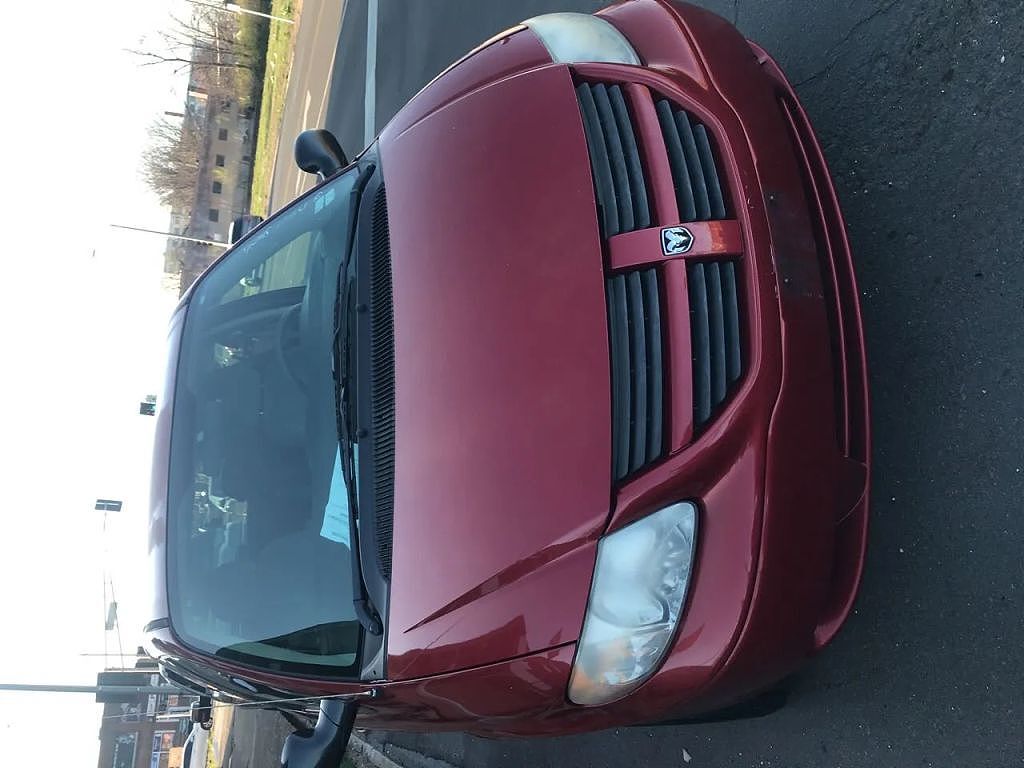 2005 DODGE Caravan