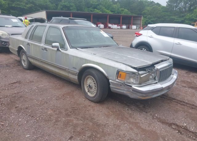 Lincoln Town Car