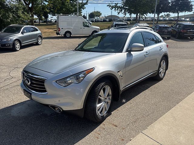 Infiniti FX37