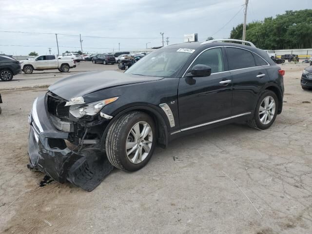 Infiniti QX70