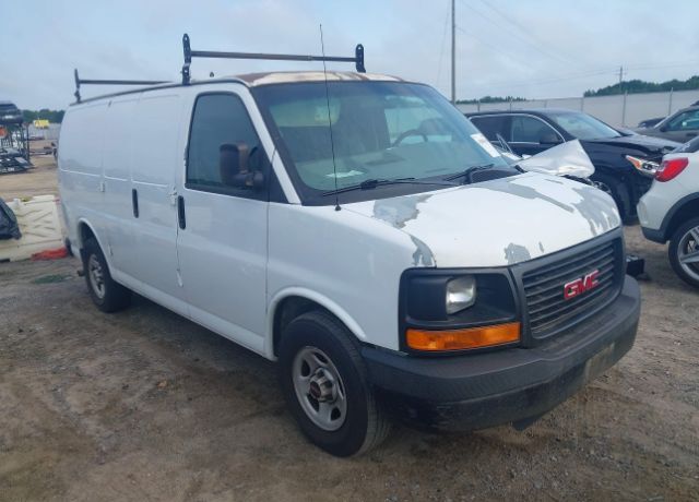GMC Savana