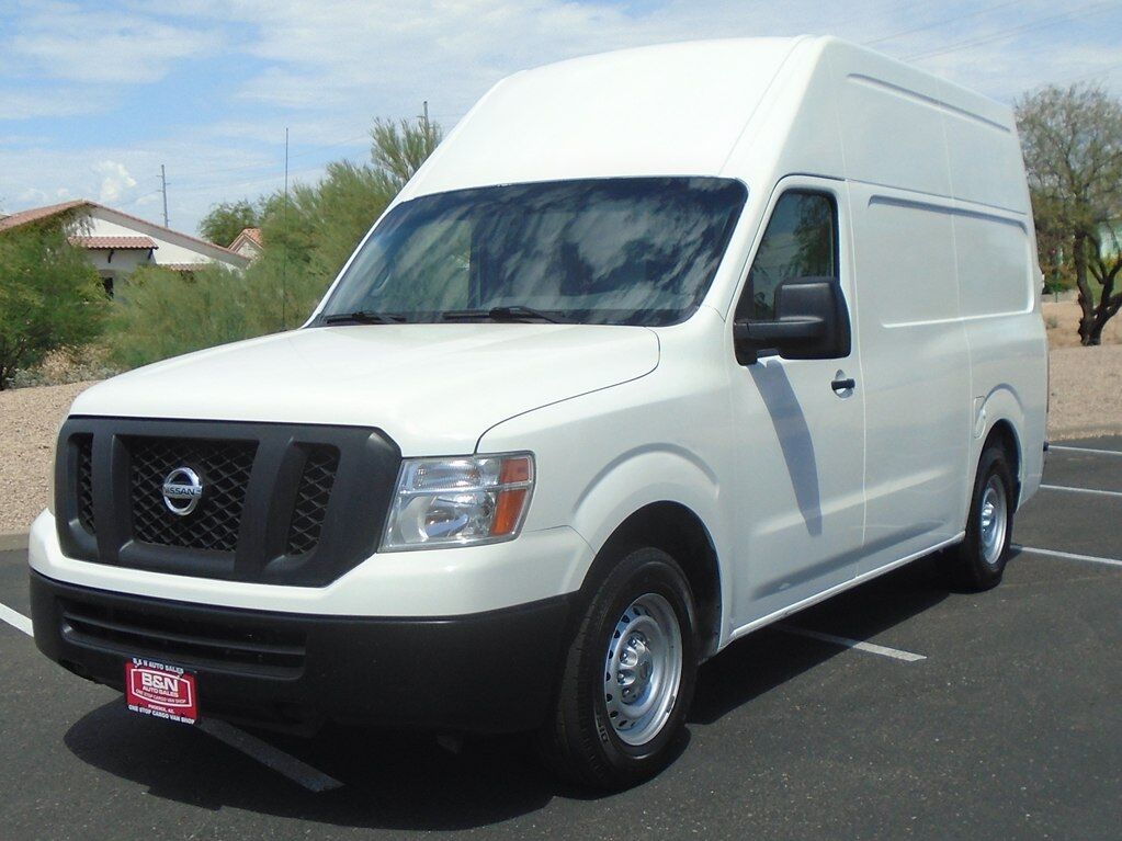 Nissan NV