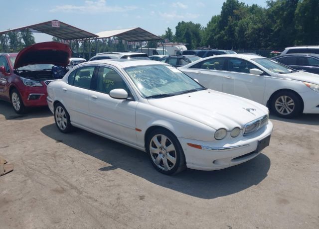 Jaguar X-Type