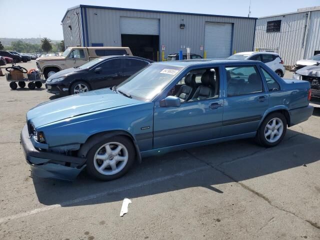 Volvo 850 Series