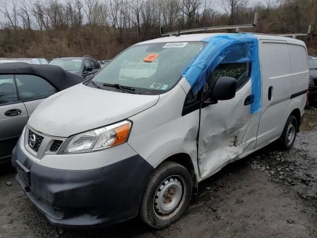 Nissan NV200