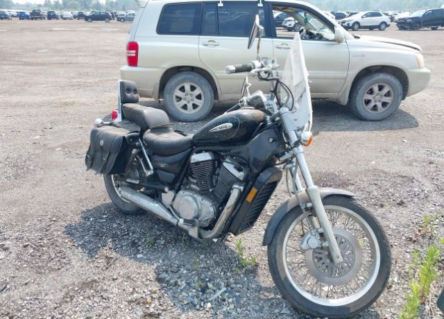 Suzuki VS800