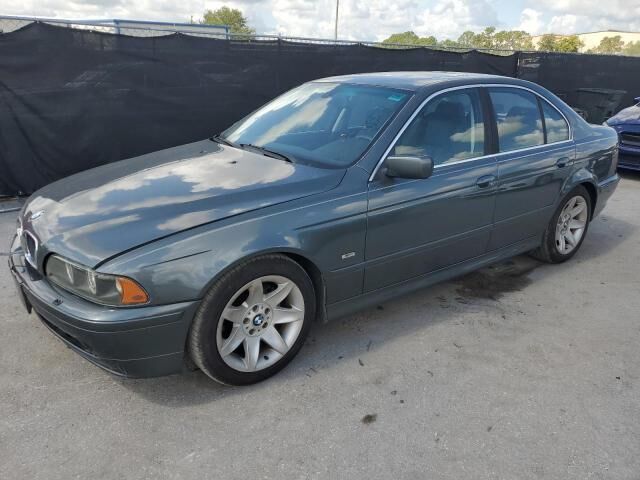 BMW 525i