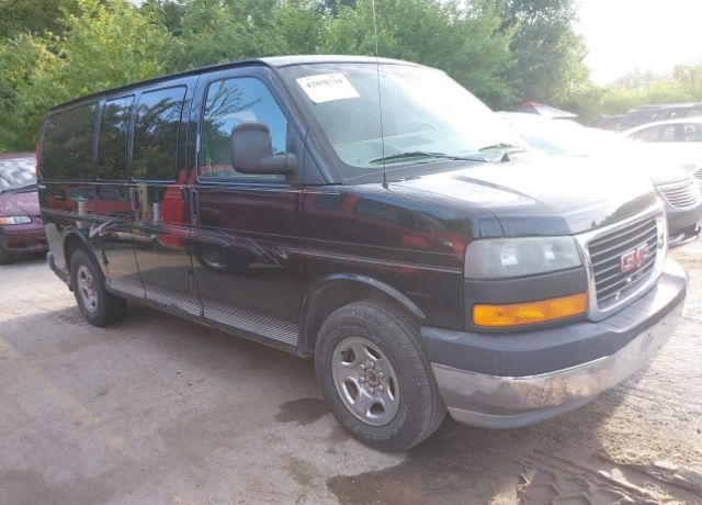 GMC Savana