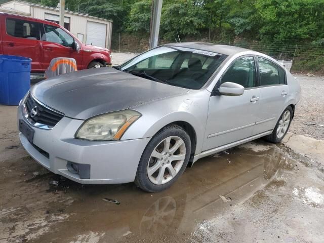 Nissan Maxima
