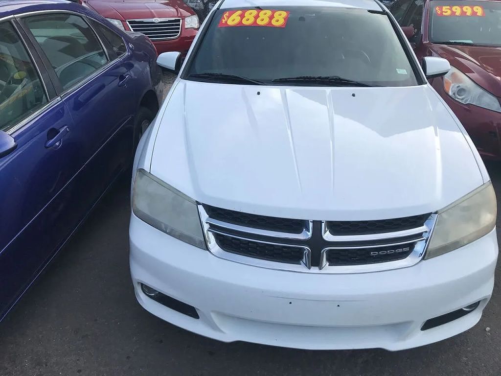 2011 DODGE Avenger