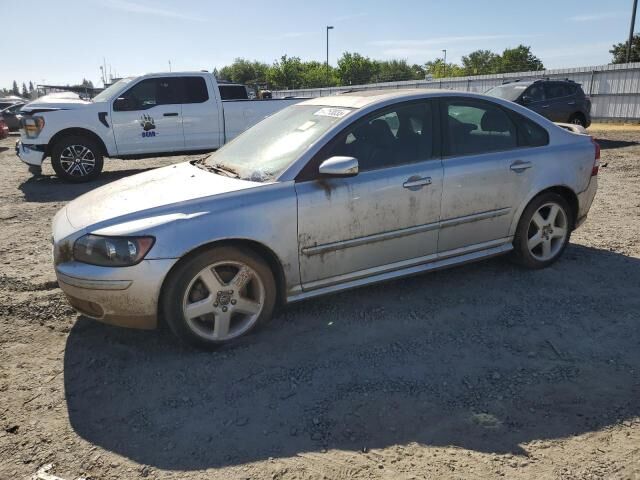 Volvo S40