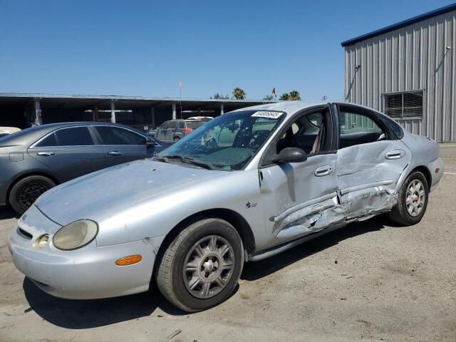 Ford Taurus