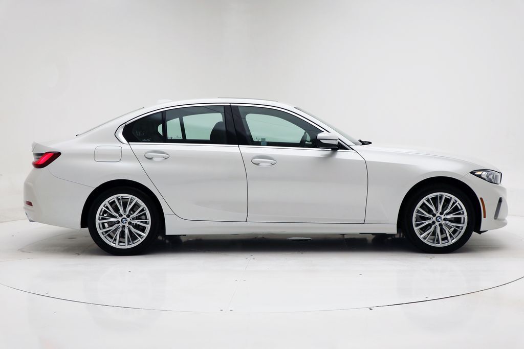 2024 BMW 330i