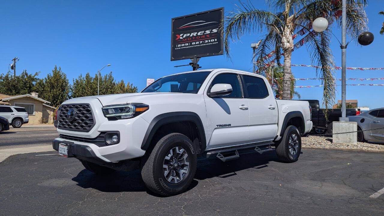 2022 TOYOTA Tacoma