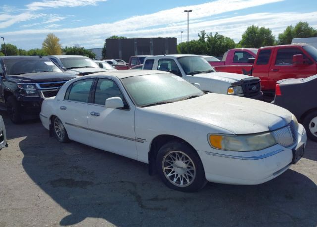 Lincoln Town Car