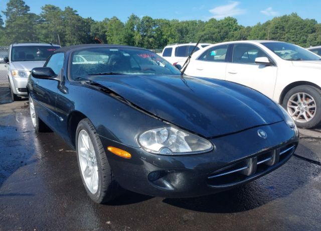Jaguar XK8