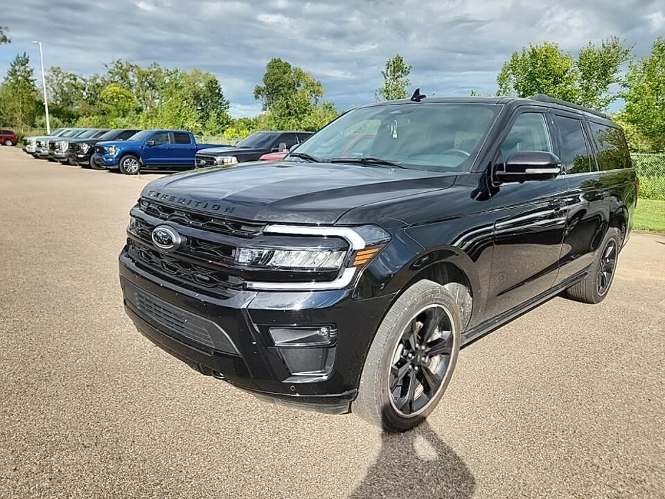 2022 FORD Expedition