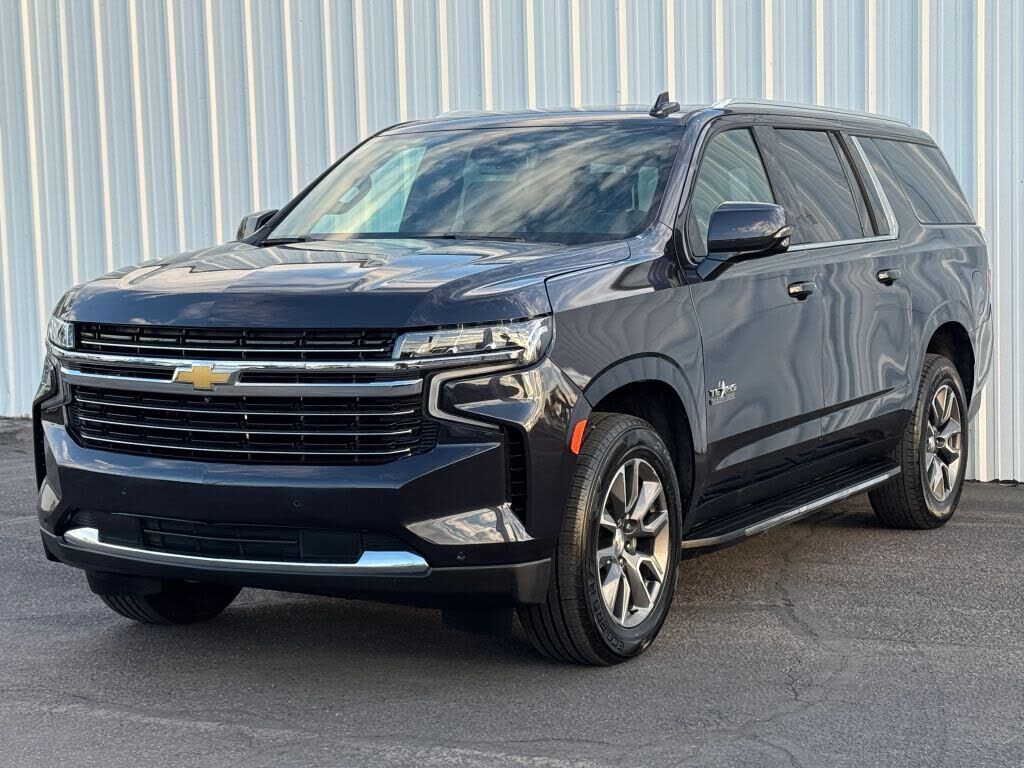 2022 CHEVROLET Suburban