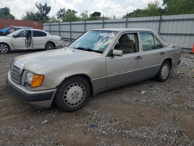 Mercedes-Benz 300