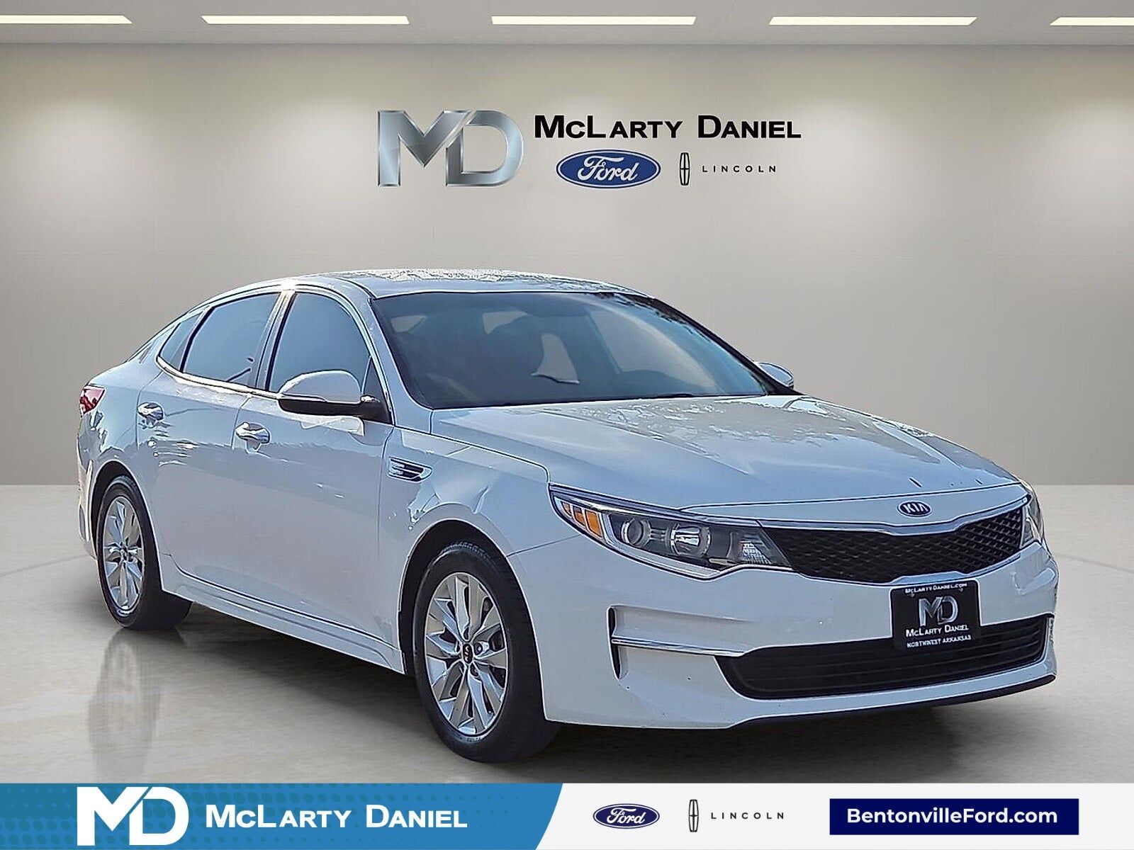 2018 KIA Optima