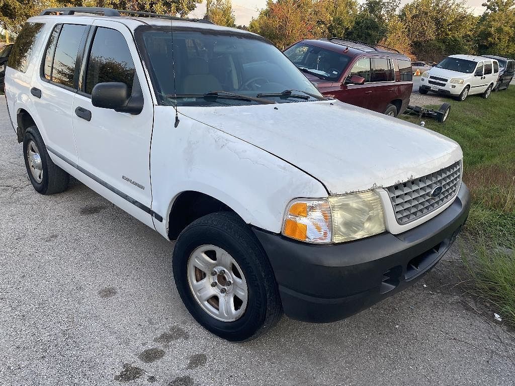 2004 FORD Explorer