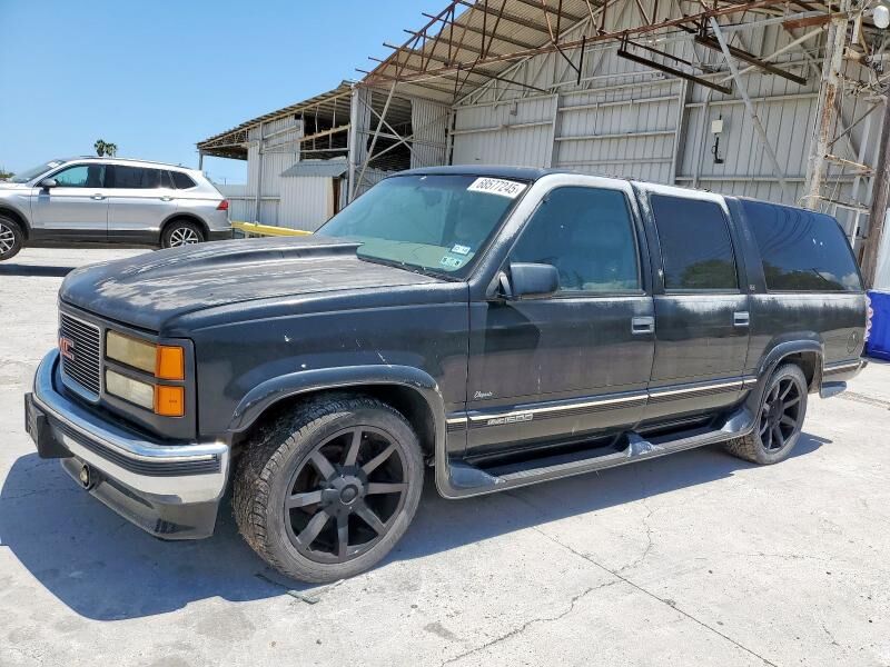 GMC Suburban