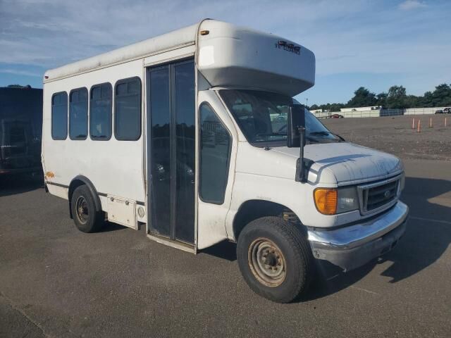 Ford E-350