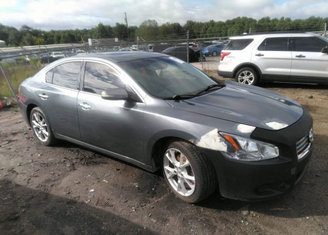 Nissan Maxima