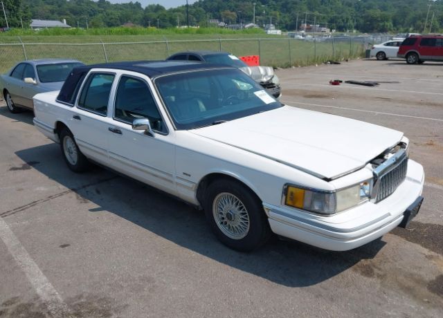 Lincoln Town Car