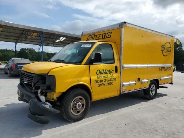 GMC Savana