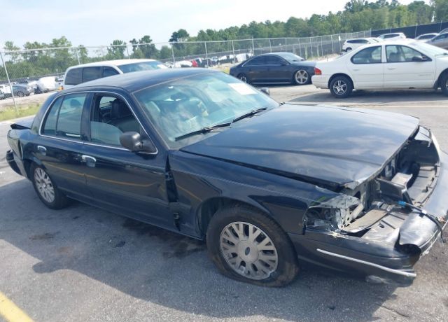 Ford Crown Victoria
