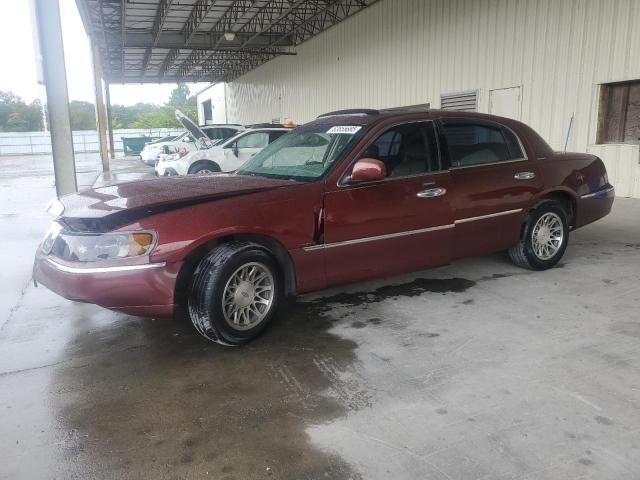 Lincoln Town Car