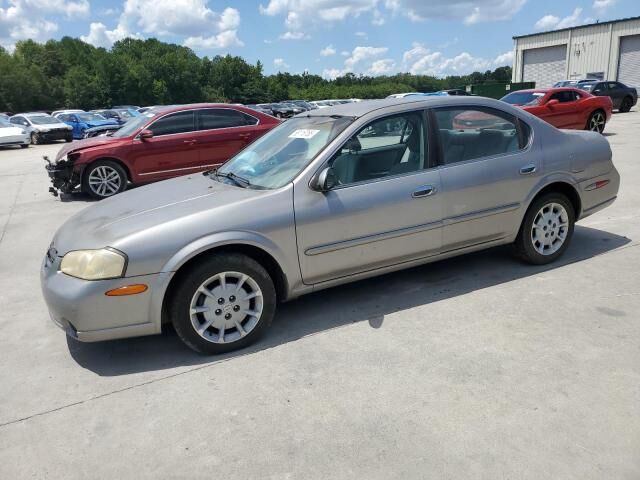 Nissan Maxima