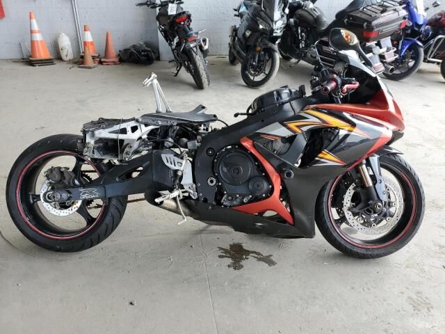 Suzuki GSX-R750