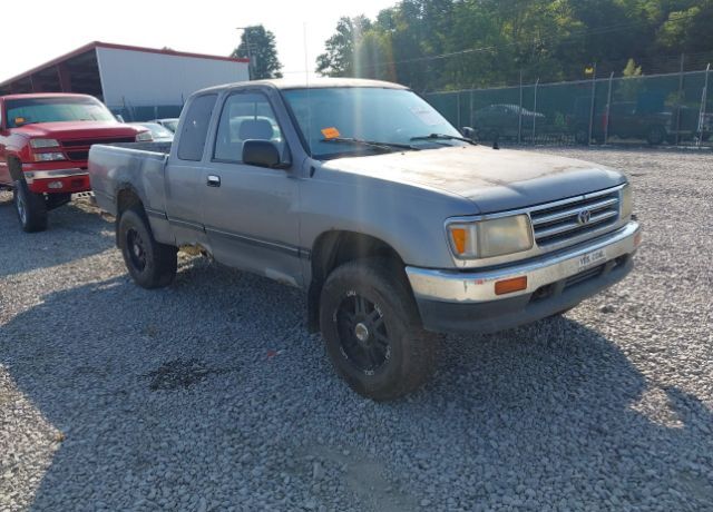 Toyota T100