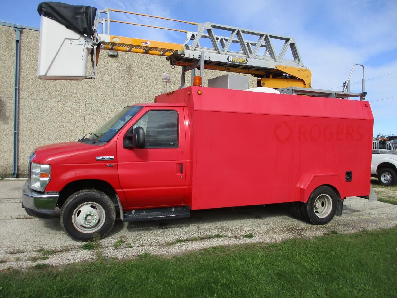 Ford E-450