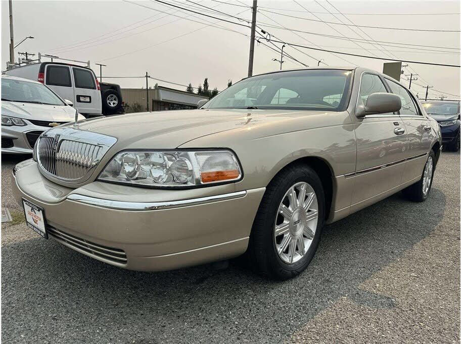 Lincoln Town Car