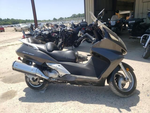 Honda FSC600 (Silver Wing)