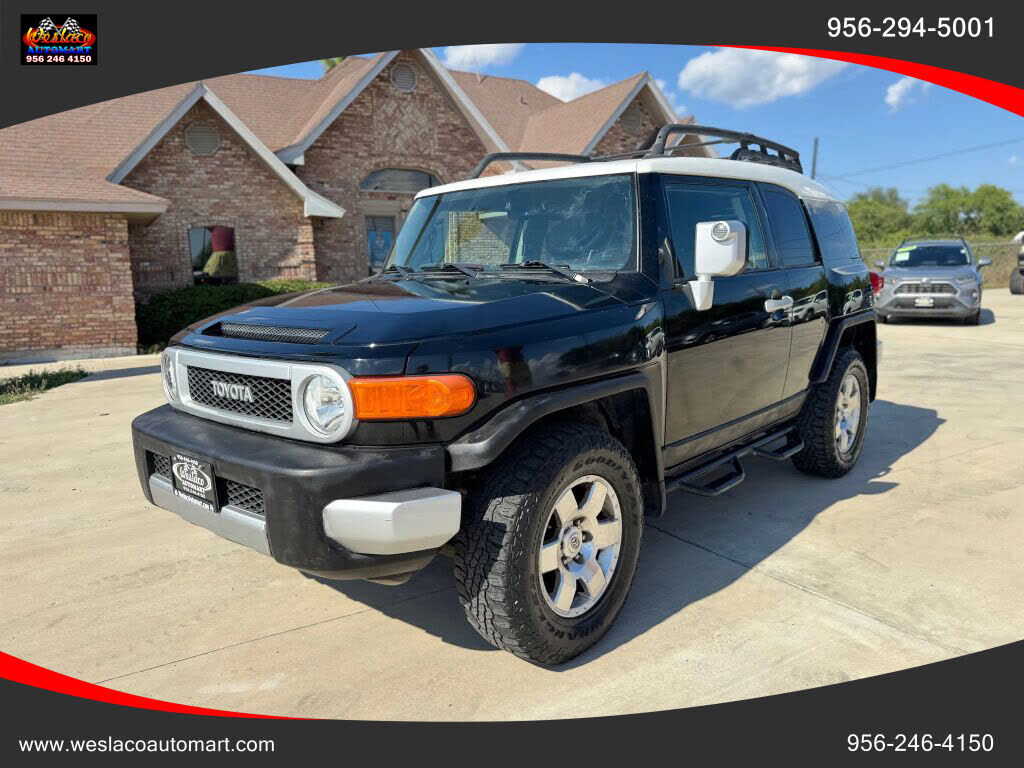 Toyota FJ Cruiser